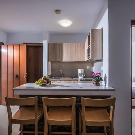 Diktynna Aparthotel Limenas Chersonisou