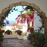 Aparthotel Diktynna 4*