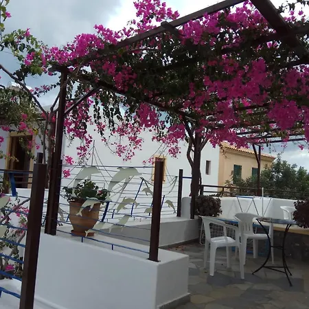 Apartahotel Diktynna 4*