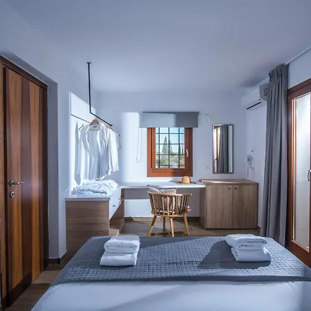 Hotel de apartamente Diktynna 4*