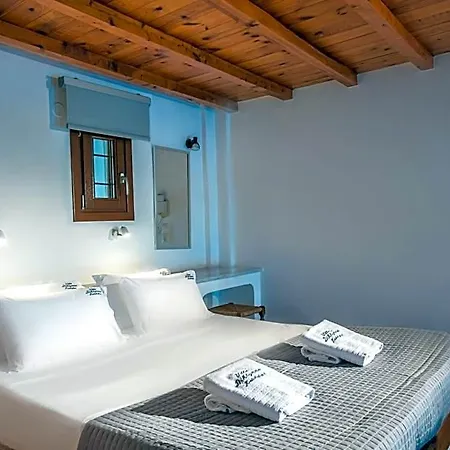 Diktynna Aparthotel 4*