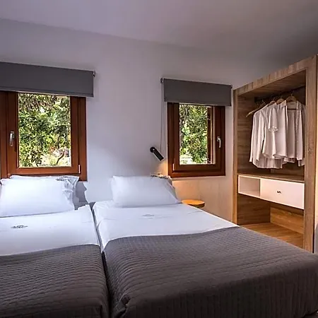 Aparthotel Diktynna 4*