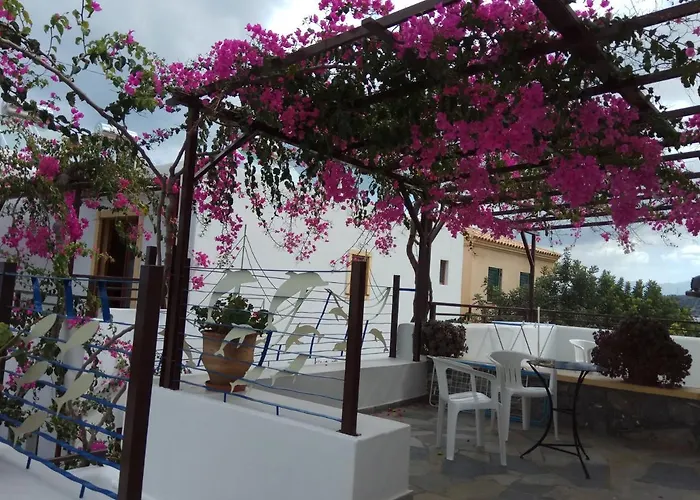 Aparthotel Diktynna 4*