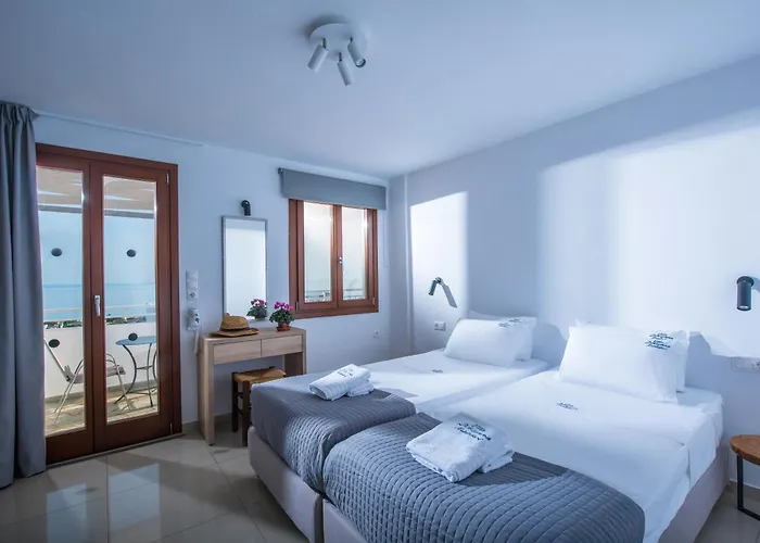 Diktynna Aparthotel 4*