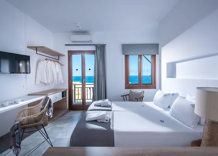 Aparthotel Diktynna 4*