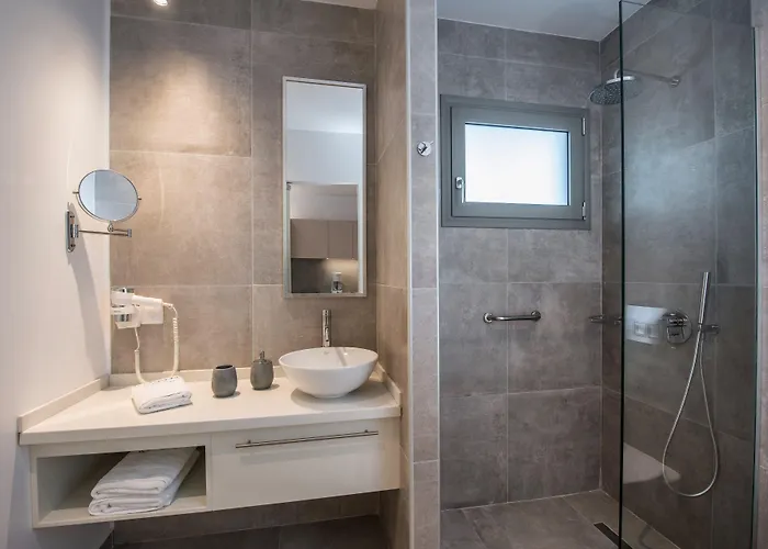 Aparthotel Diktynna 4*