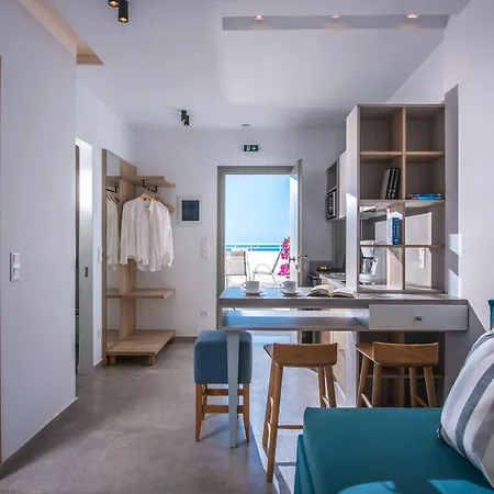 Diktynna Aparthotel 4*